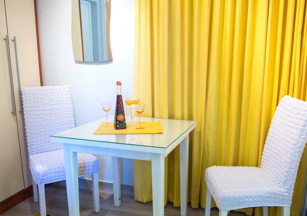 Yellow Lily Mostar Apartman Zewnętrze zdjęcie